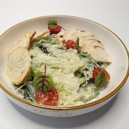 Цезарь с нежной куриной грудкой